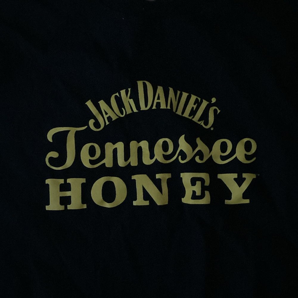 Jack Daniel’s Tennessee honey black tee shirt size XL